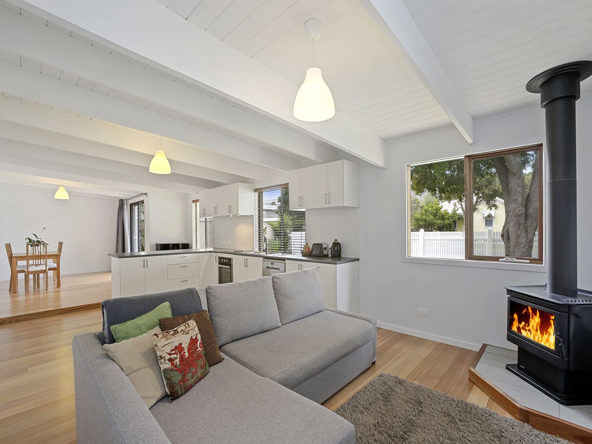 1a McLennan Street, Apollo Bay - Thumbnail 3
