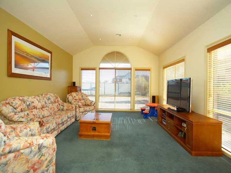 6 Salerno Crt, Point Cook - Thumbnail 7