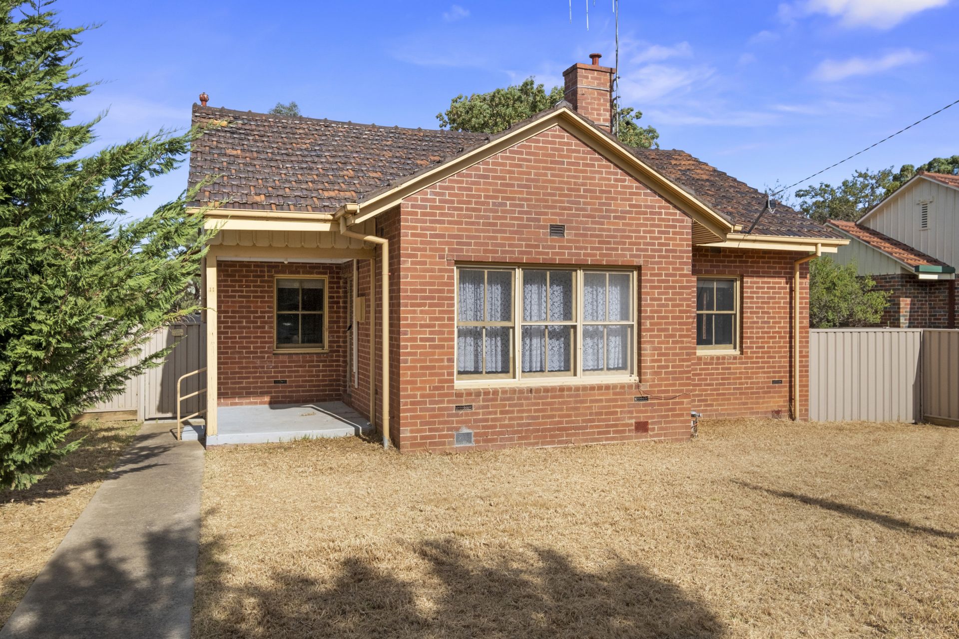 11 Churchill Avenue, Flora Hill Bendigo Ballarat Real Estate Pty Ltd