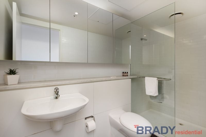 606/28 Wills Street MELBOURNE VIC, Melbourne - Thumbnail 4