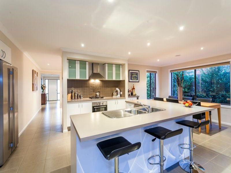 6 Hocking Drive OCEAN GROVE VIC, Ocean Grove - Thumbnail 3