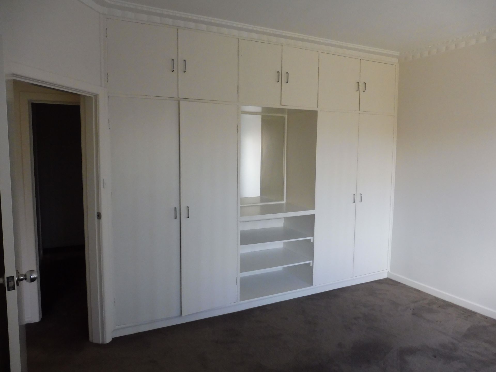 2 BEDROOM UNIT