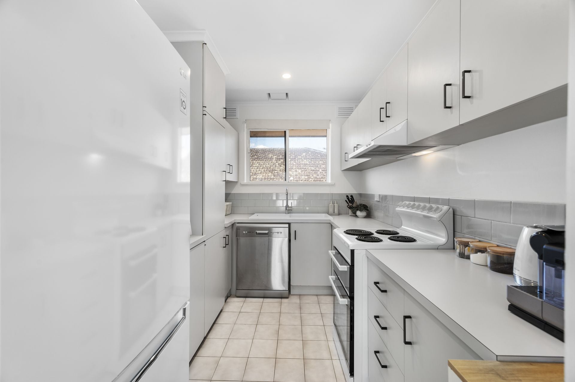 Essendon Gem: Stylish & Convenient