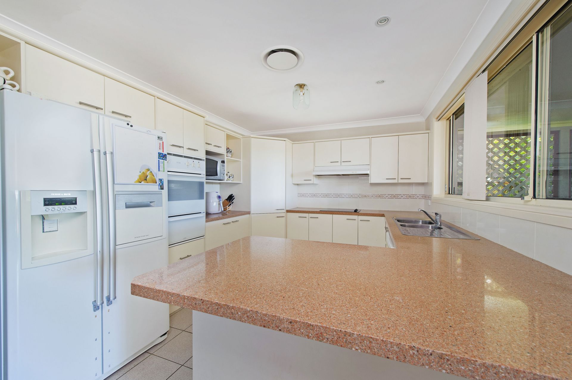 35 Rowthorne Way Port Macquarie NSW, Port Macquarie - Thumbnail 6