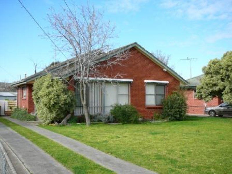 15 Kaye Crescent, Laverton - Thumbnail 2