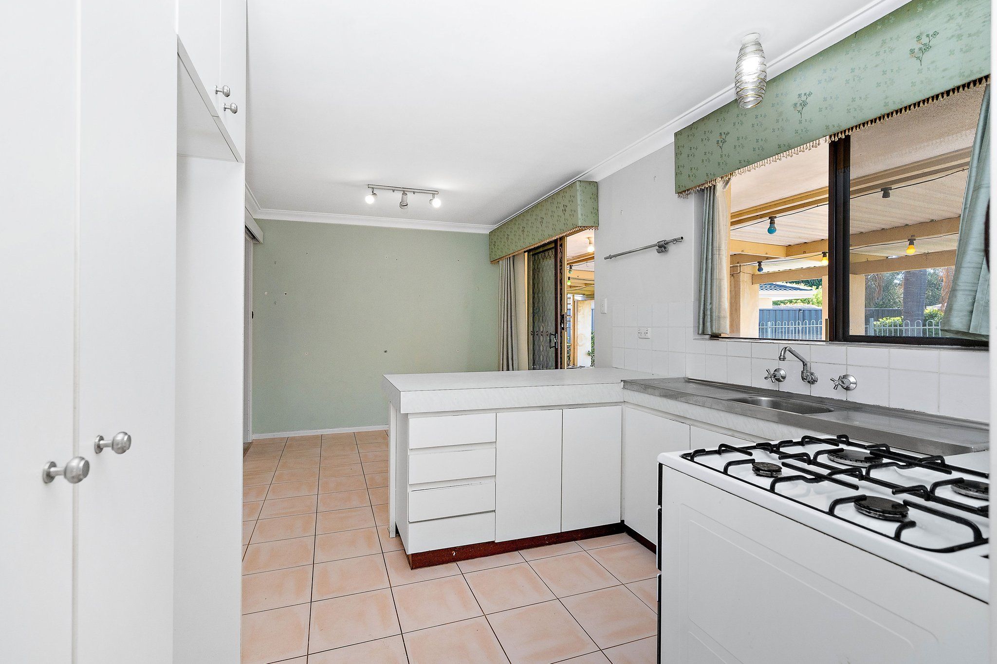 Real Estate For Sale 64 Coniston Way Ferndale , WA