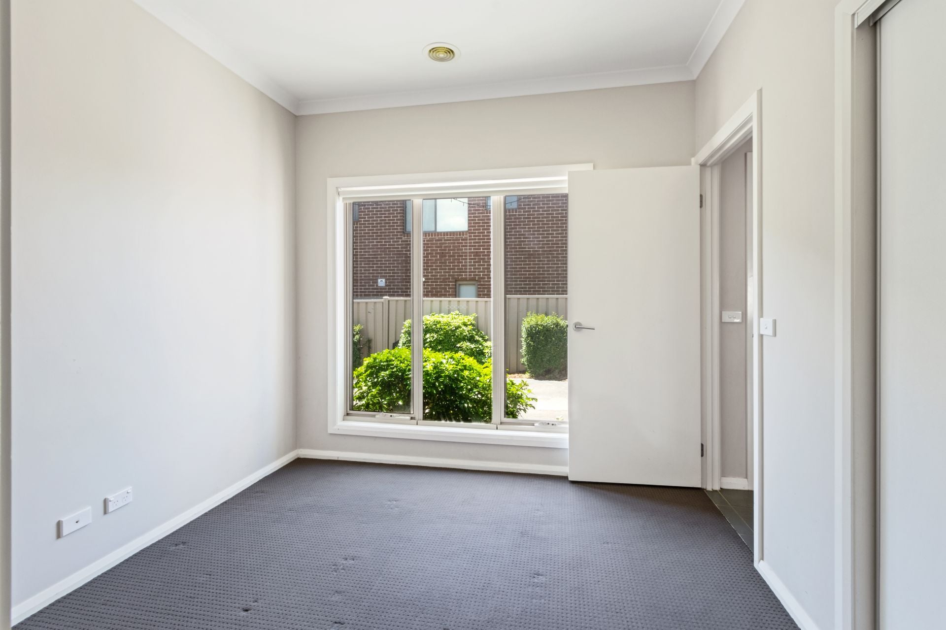 A Relaxing Refuge For Easy Living