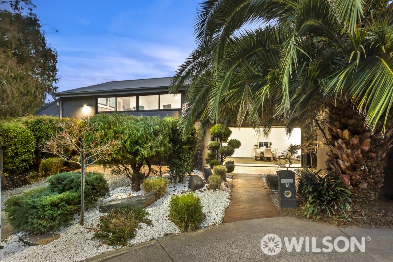 1A Furneaux Grove, St Kilda East