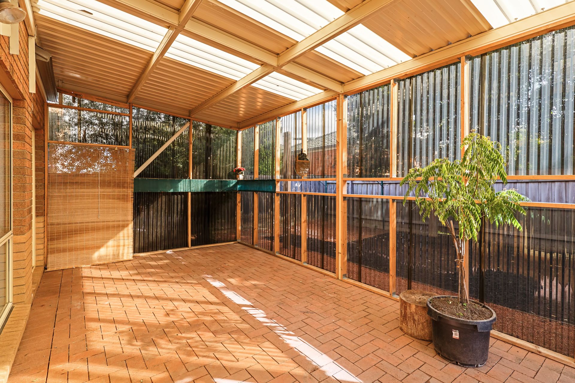 2 Hummingbird Place South Morang, South Morang - Thumbnail 2
