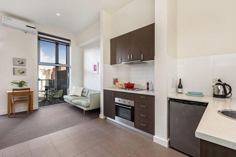 4/232 Nicholson Street, Footscray - Thumbnail 2