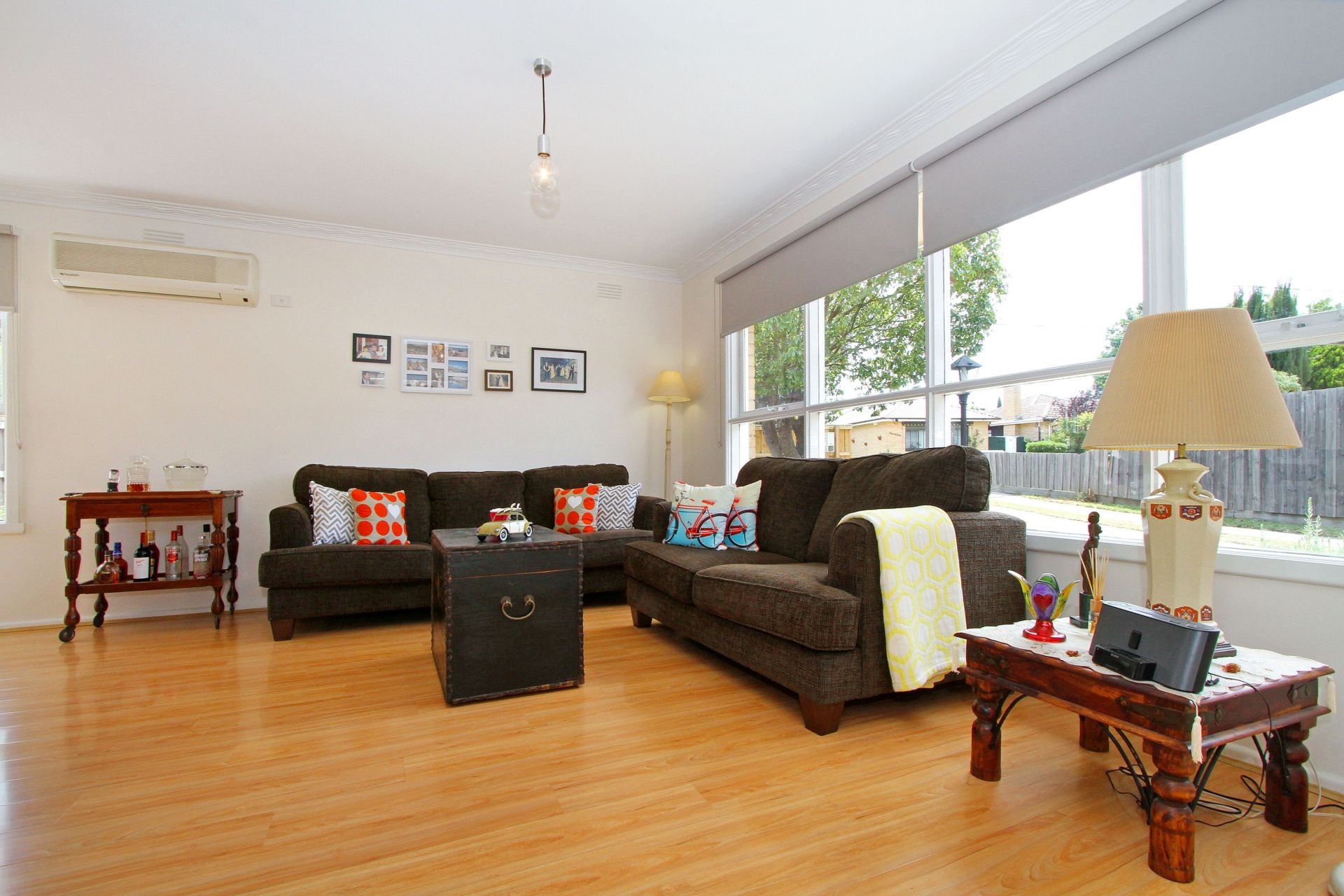 CHARMING & CONVENIENT !!!