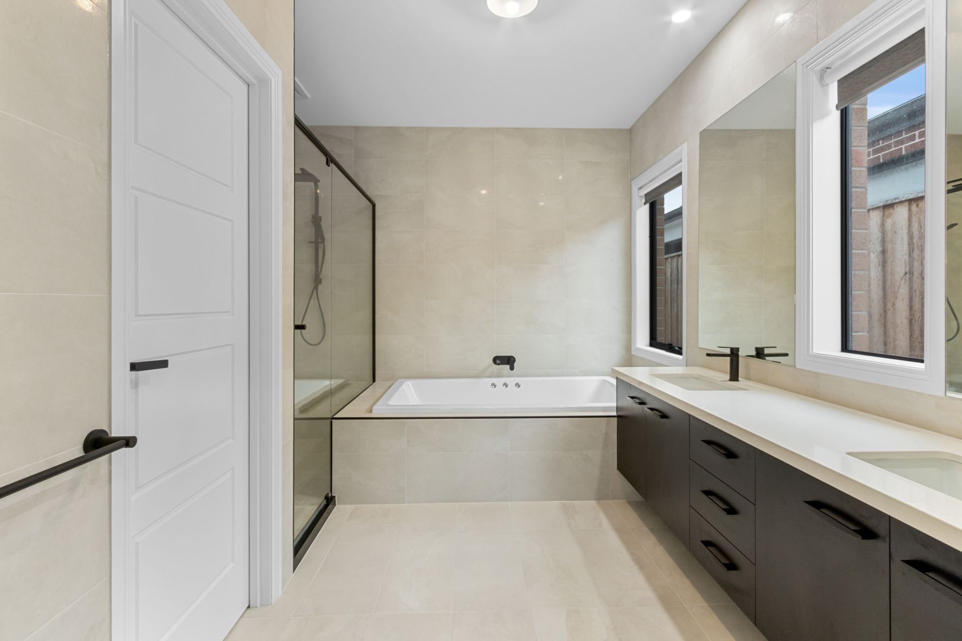 FINE FINISHES, EXPANSIVE SPACES
