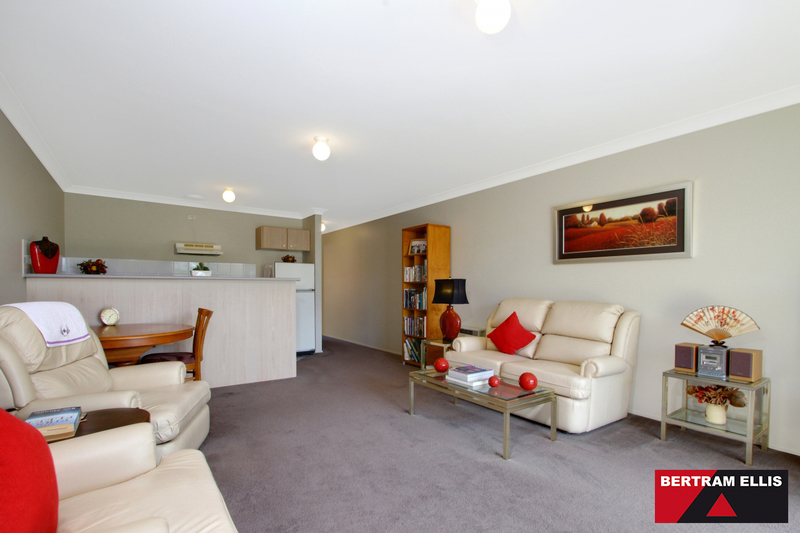 58D/12 Albermarle Place, Phillip - Thumbnail 6