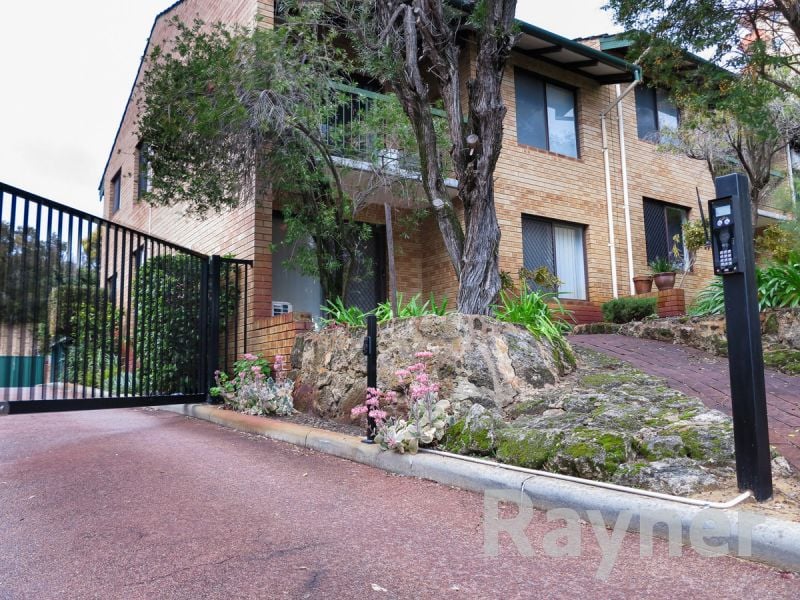 13/15 Lawley Crescent MOUNT LAWLEY WA, Mount Lawley - Image 1
