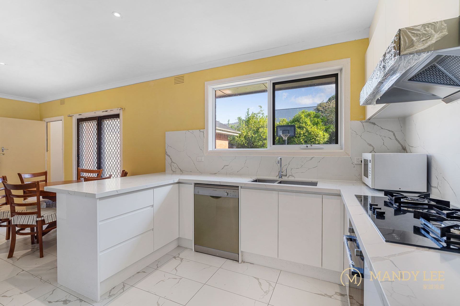 10 Daphne Street Doncaster East VIC, Doncaster East - Thumbnail 3