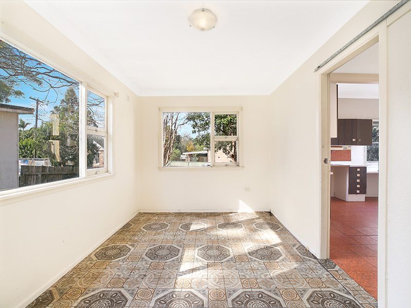 39 Sunbury Street, Sutherland, Sutherland - Thumbnail 5