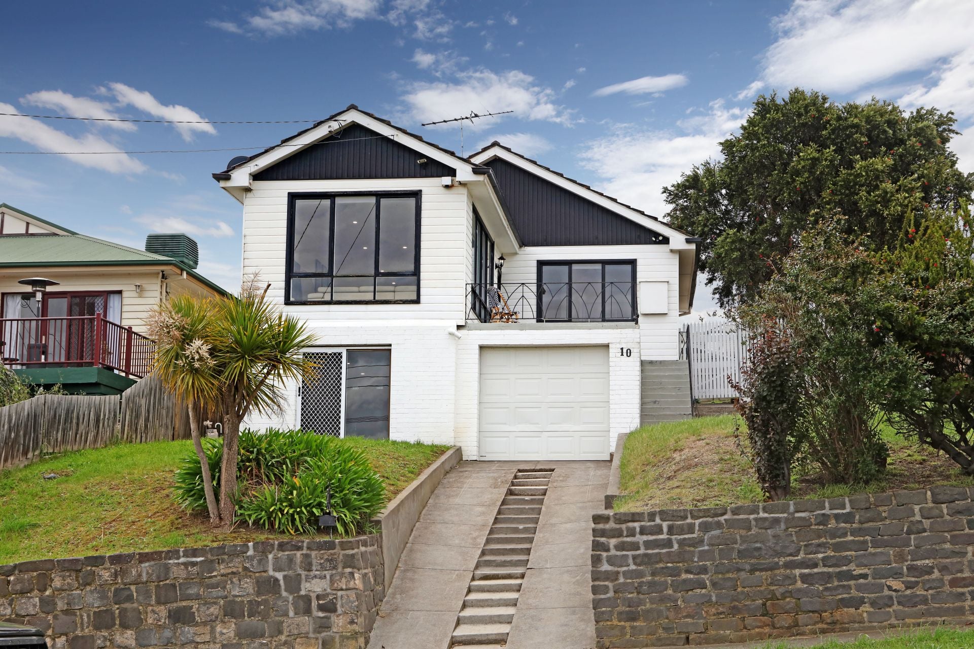 10 Devereaux Street, Oak Park OBrien Real Estate