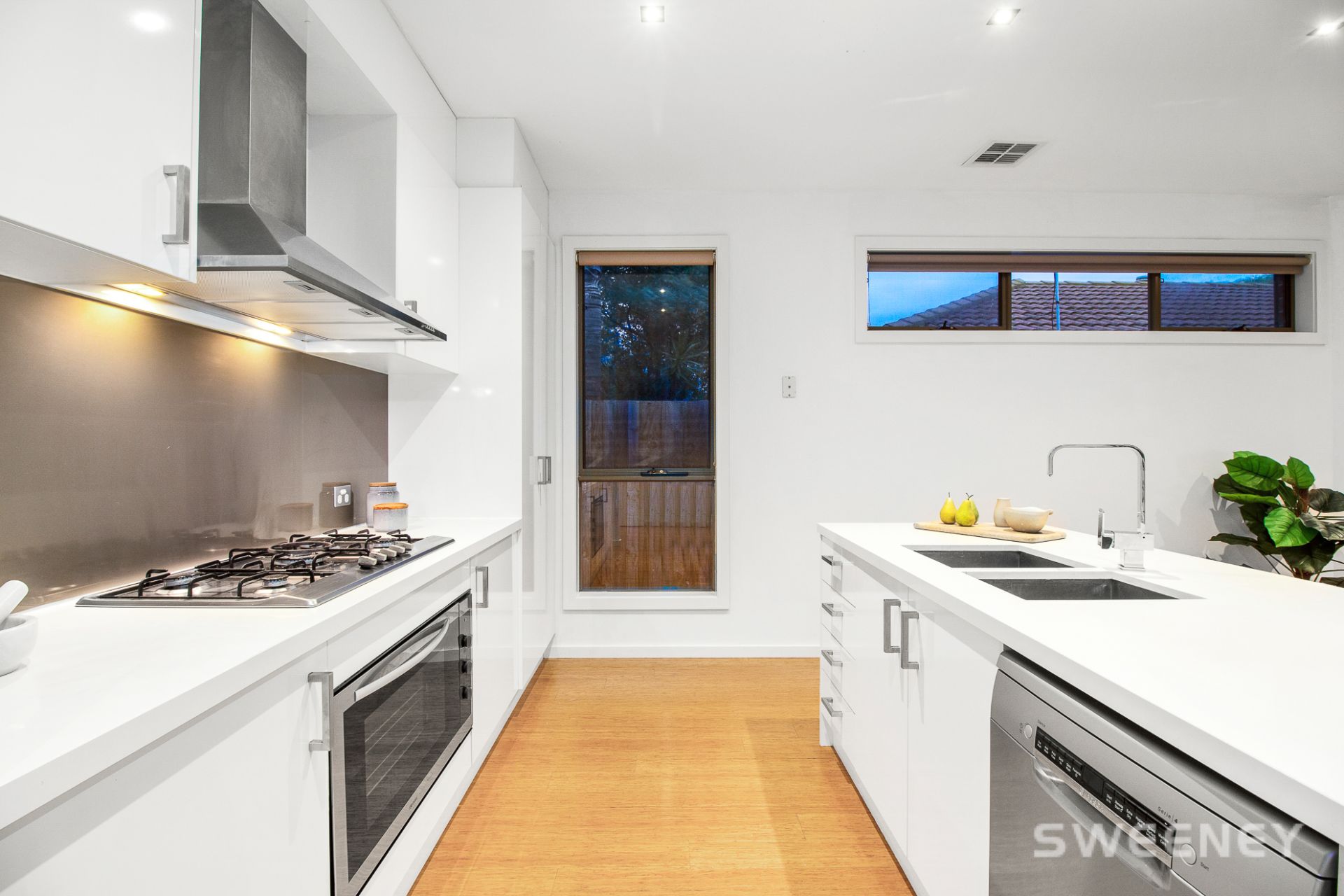21 Dove Avenue, Altona - Thumbnail 8