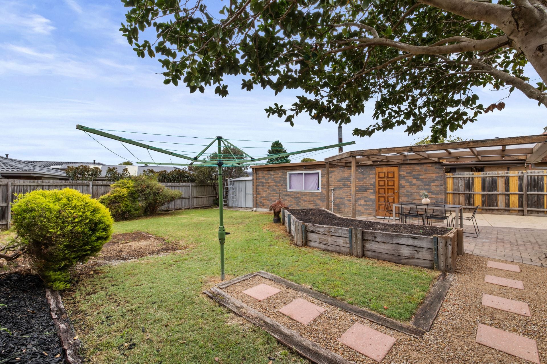 Beautifully Presented Family Home With Stylish Interiors And Space