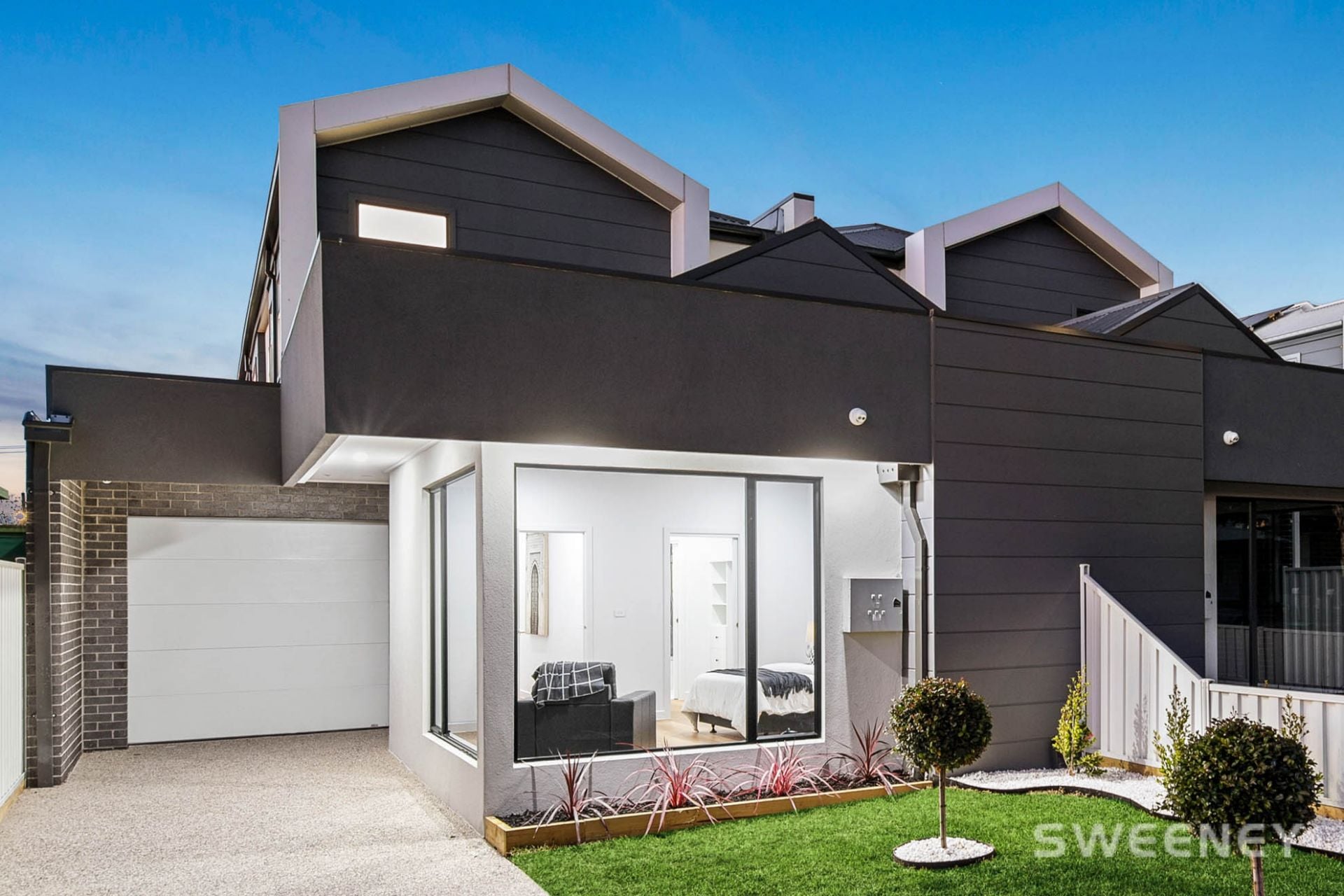 13 Clematis Avenue, Altona North - Thumbnail 2