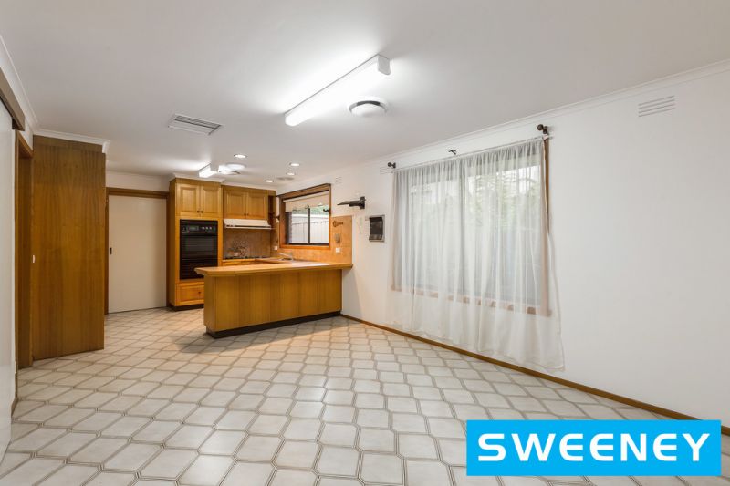 2 O'Shannessy Court, Altona Meadows - Thumbnail 6