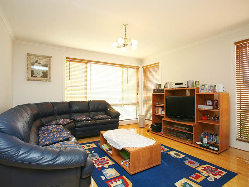 2 Hounslow Green, Caroline Springs - Thumbnail 4