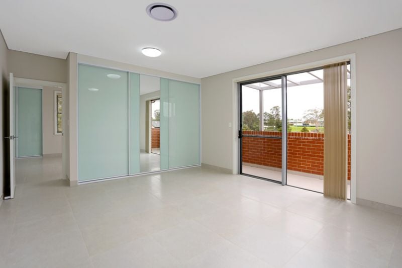 4/2 Cathay Place Kellyville NSW, Kellyville - Thumbnail 4