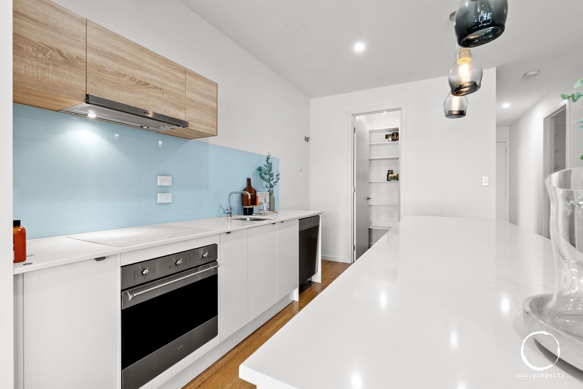 22 Newcombe Avenue, West Lakes Shore - Thumbnail 6