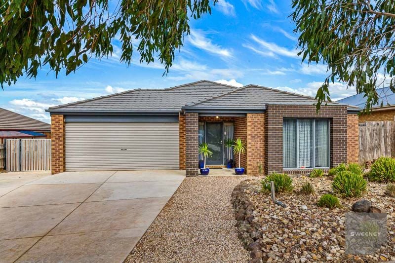 13 Baker Street, Bacchus Marsh - Thumbnail 2