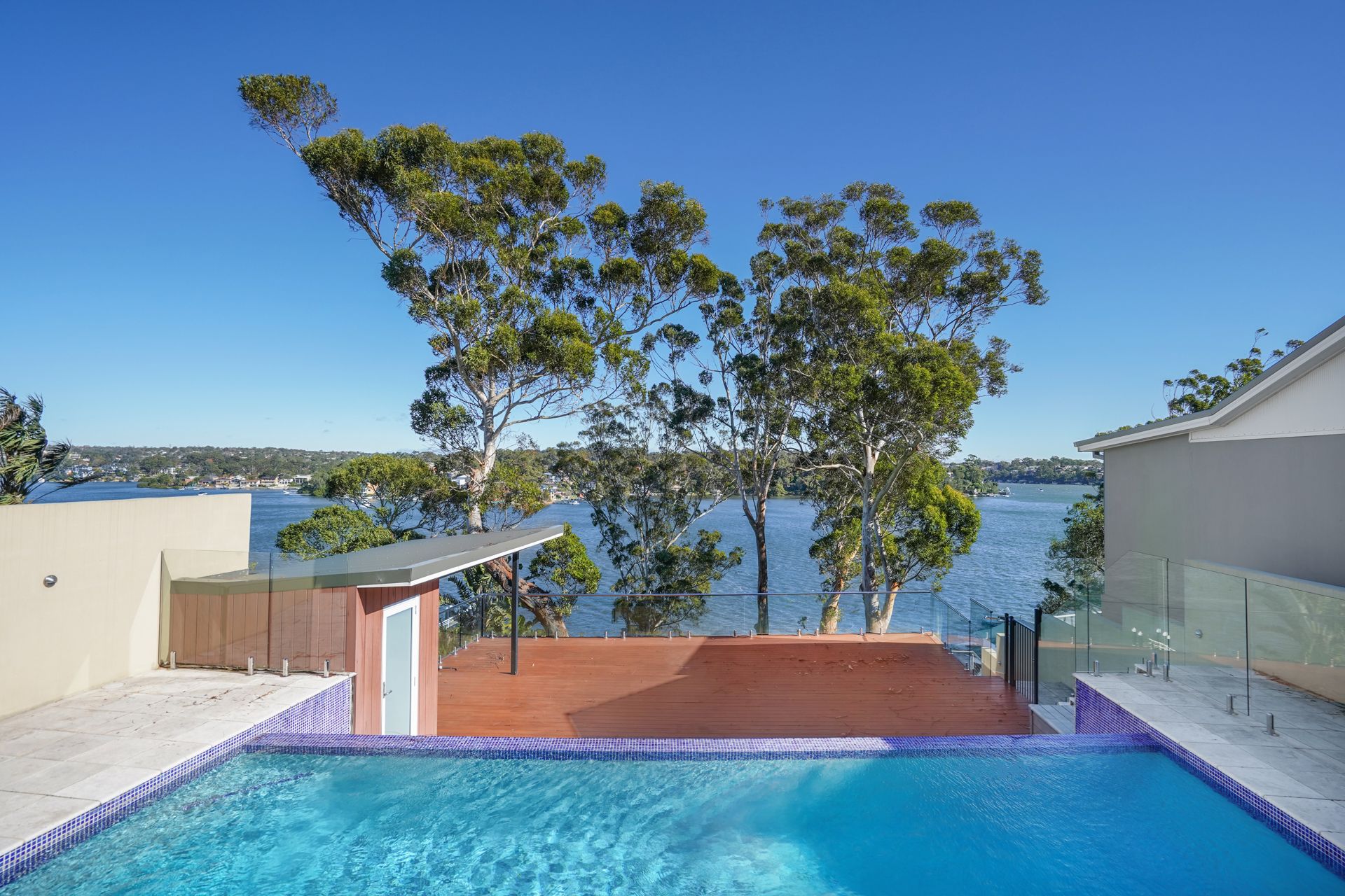 33 Kangaroo Point Road, Kangaroo Point | Luxe Agency by Maurice Maroon