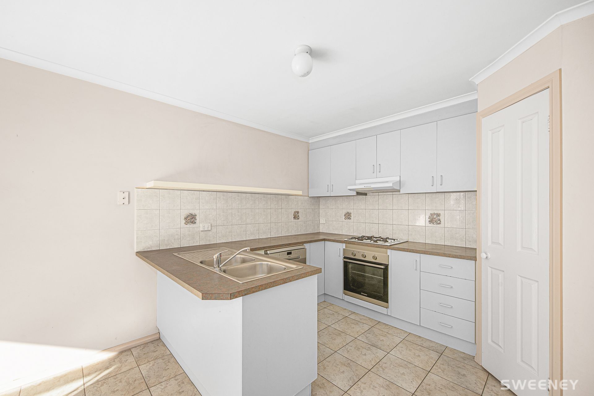 1/26 Bracken Grove, Altona - Thumbnail 5