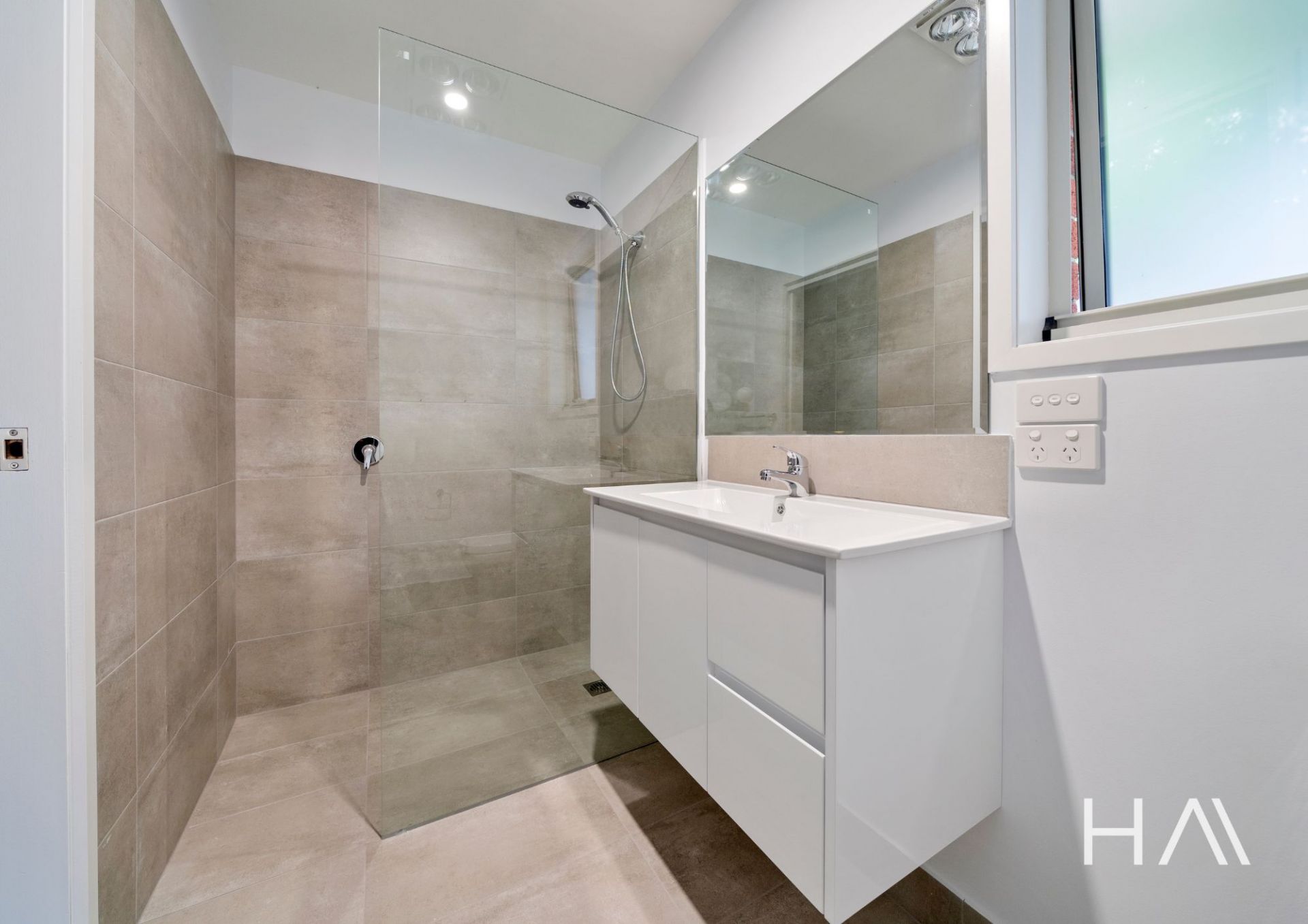 12A Easton Avenue West Moonah, West Moonah - Thumbnail 6