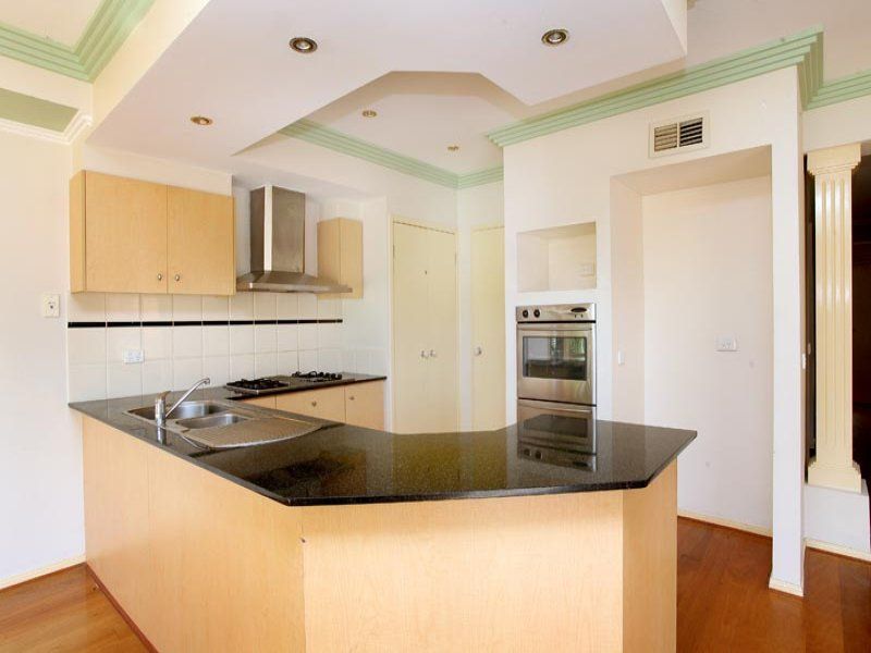 89 Chisholm Drive, Caroline Springs - Thumbnail 3