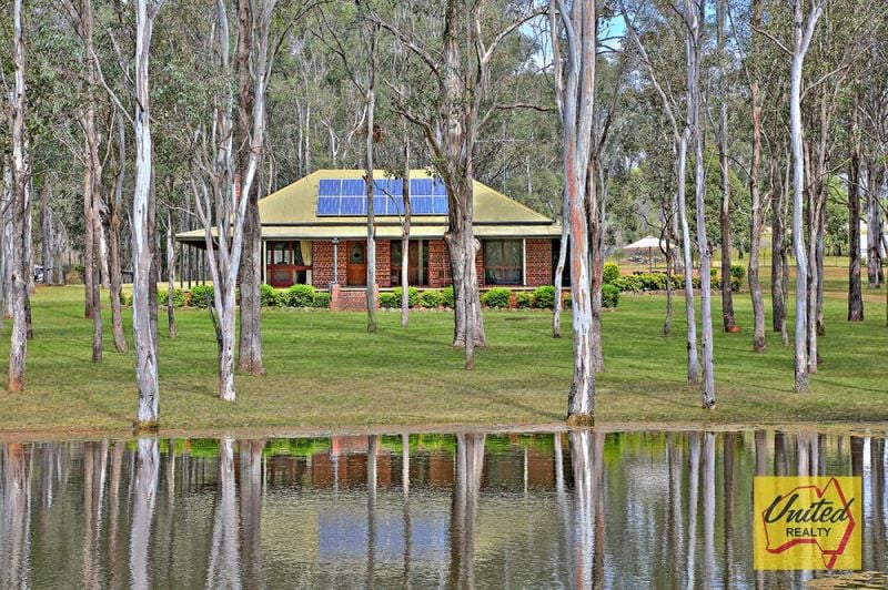 10 St James Road, Varroville United Realty
