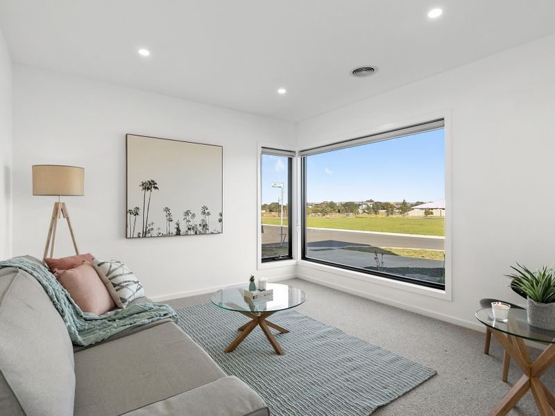 49 Grinders Avenue, Torquay, VIC, Torquay - Thumbnail 3