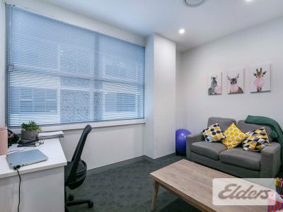 HIGH QUALITY OFFICE/CONUSLTING TENANCY!