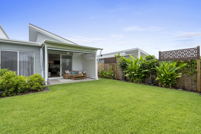 216 Tide Avenue, Maroochydore