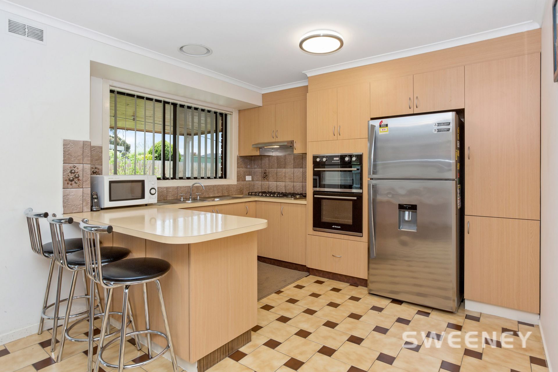 5 Leathers Court, Altona Meadows - Thumbnail 5