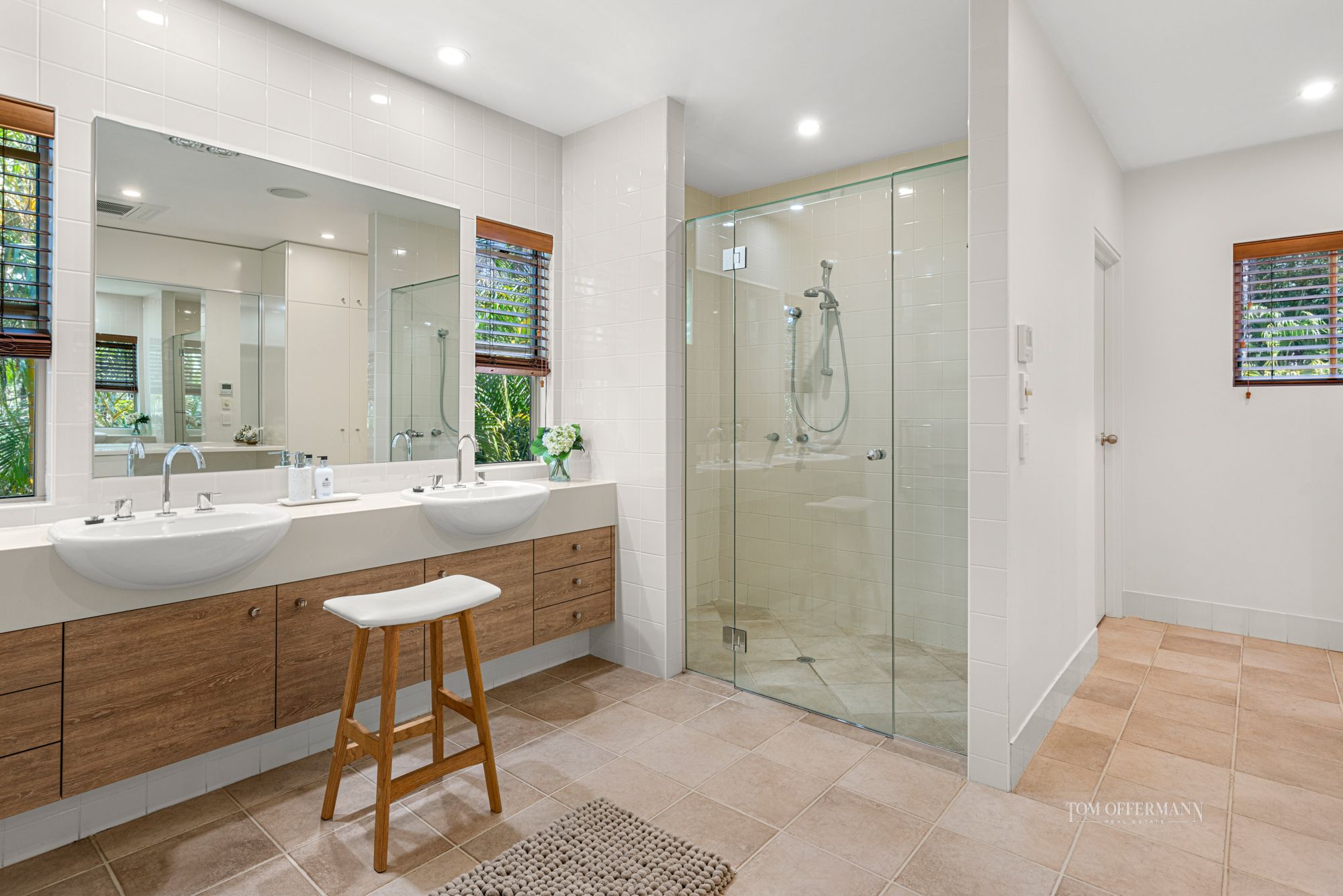 Real Estate For Sale 9 Little Cove Road Noosa Heads , QLD