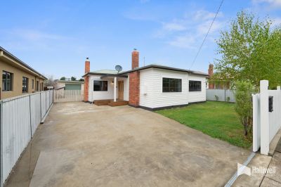 3
 
 
 
  
 
 
 1
 
 
 
  
 
 
 3
 
 
 
 
 
 
 
 21 Parker Street, Devonport TAS 7310, Devonport - Thumbnail 2