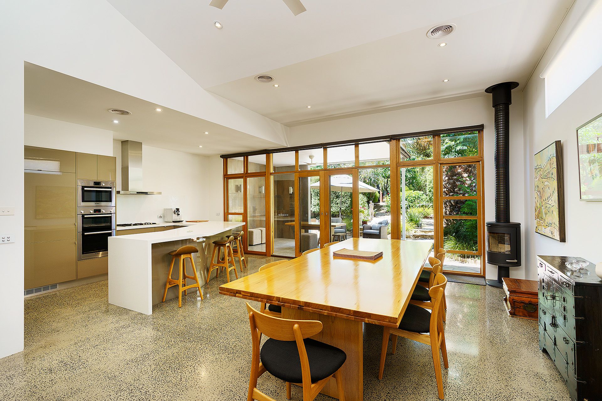 46 Doveton Street, Castlemaine - Thumbnail 3