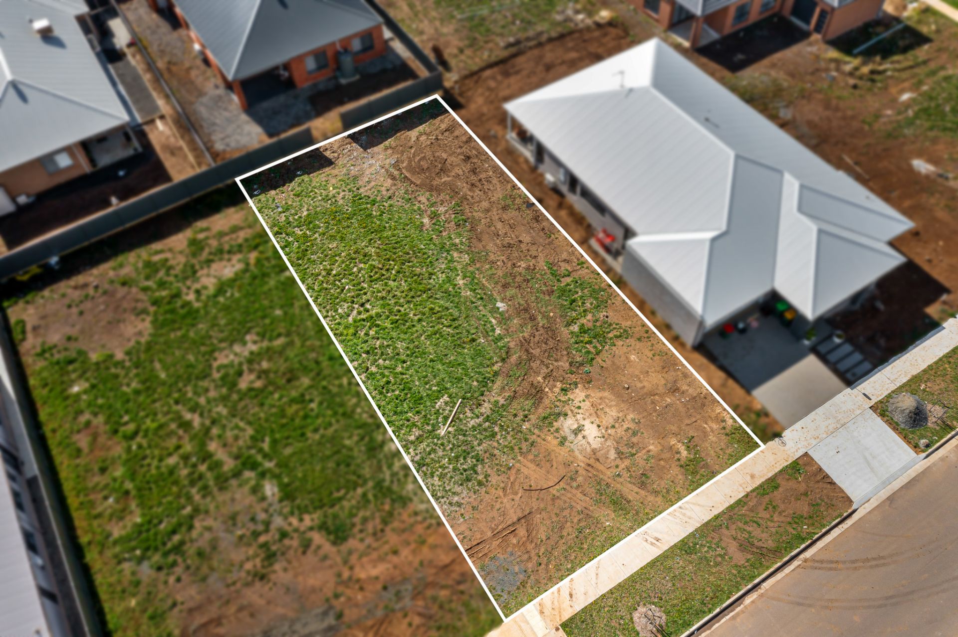 6 Hutchinson Drive, Lucas, Lucas - Thumbnail 4