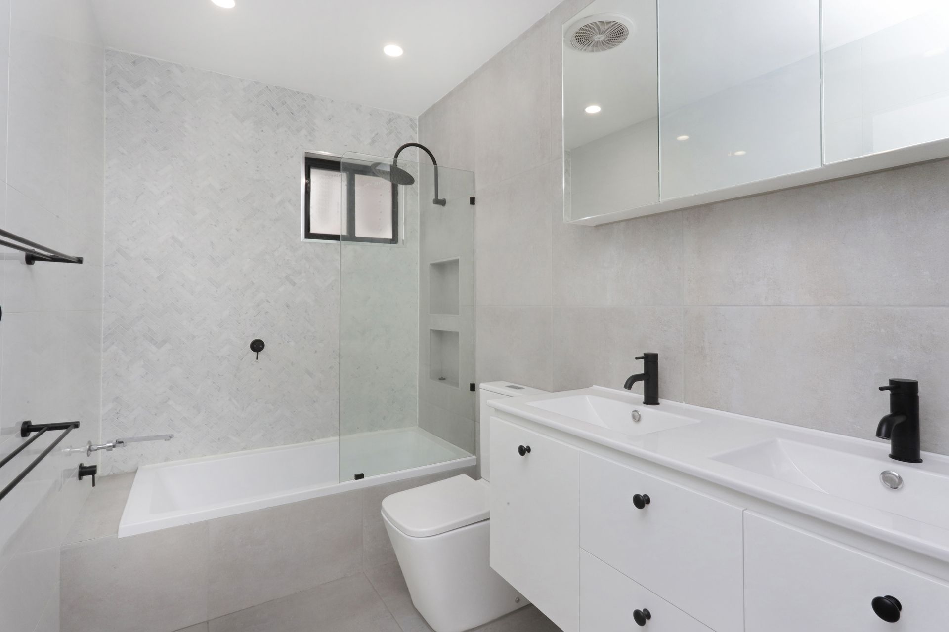 5 Norwood Drive Keilor East VIC, Keilor East - Thumbnail 5
