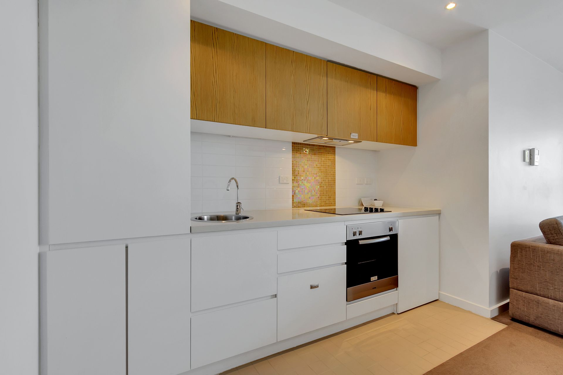 201/10 Balfour Way, Adelaide - Thumbnail 3