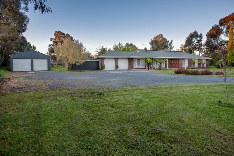 60 Adams Street Jindera NSW, Jindera - Thumbnail 2