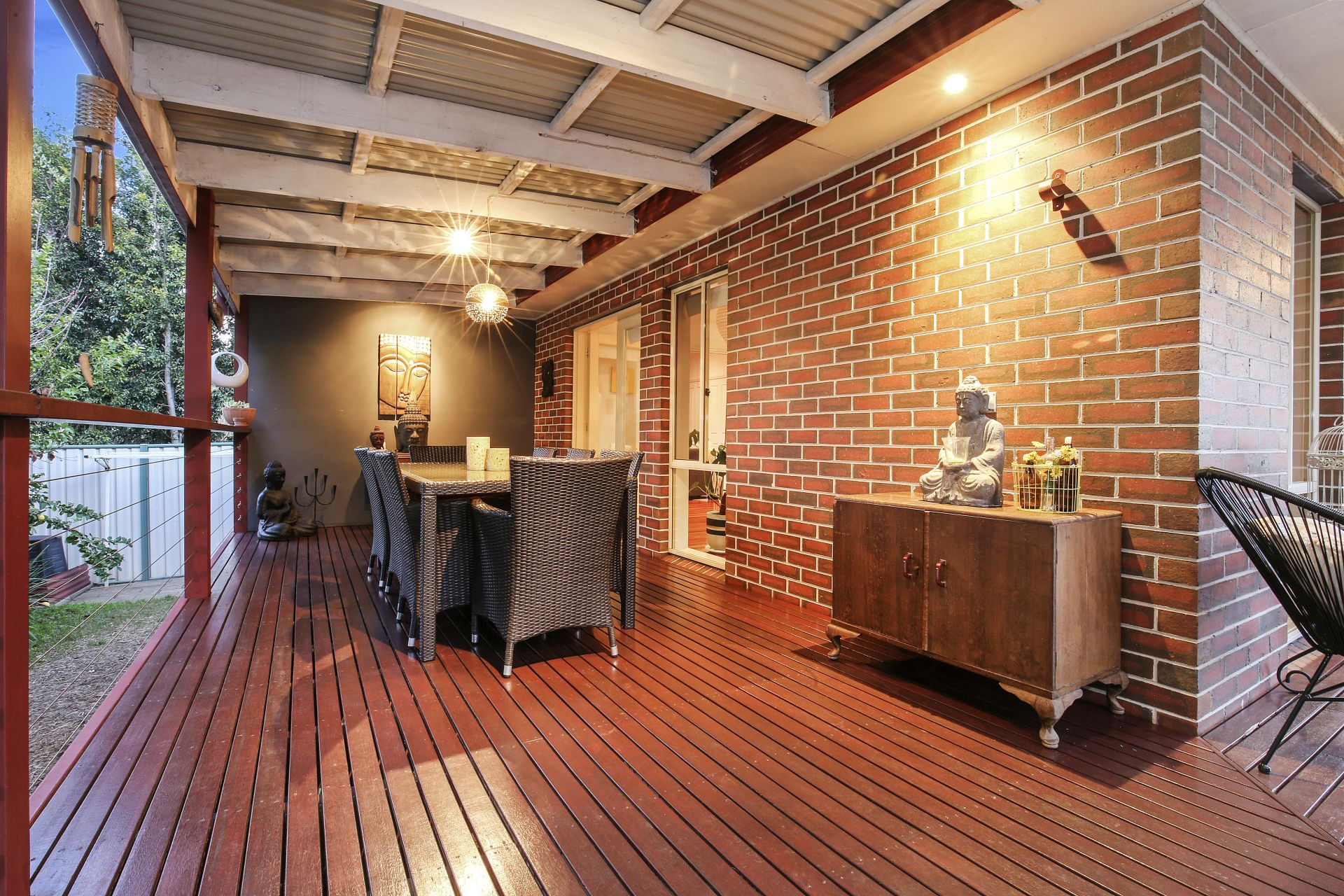 Prestige Living in Stunning Rivergum