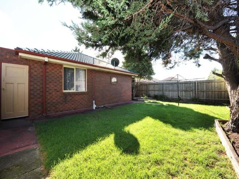 41 Hoddle Way