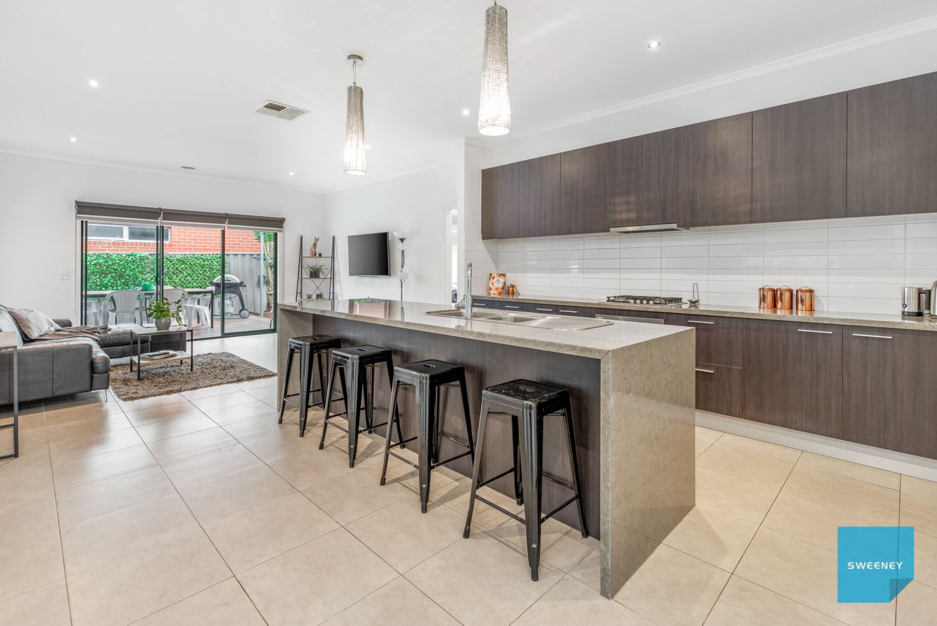 17 Cullen Terrace, Caroline Springs - Thumbnail 4