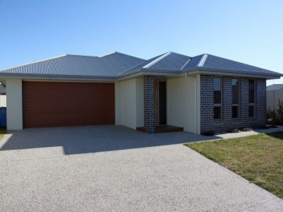 3
 
 
 
  
 
 
 2
 
 
 
  
 
 
 2
 
 
 
 
 
 
 
 6 Harmony Close, SHEARWATER TAS 7307, Shearwater - Thumbnail 2