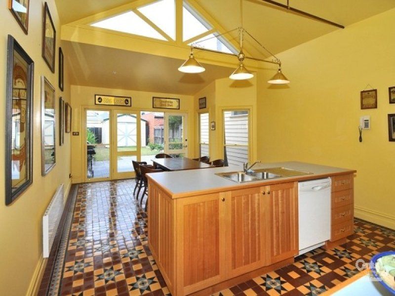170 Osborne Street, Williamstown - Thumbnail 3